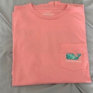 Vineyard vines t shirt EUC